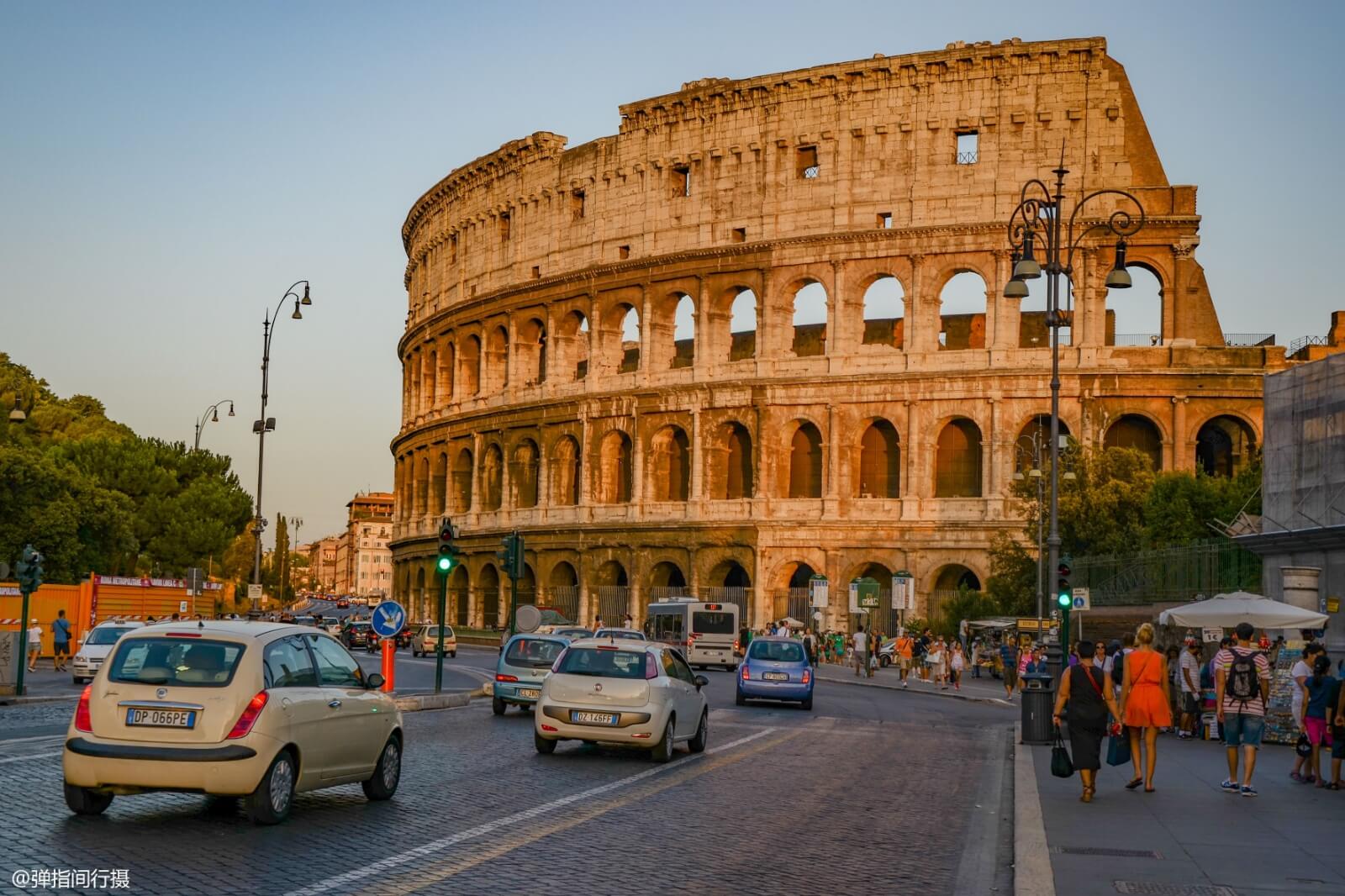 意大利罗马著名地标，历经2000年风雨洗礼，如今成最浪漫旅游点。